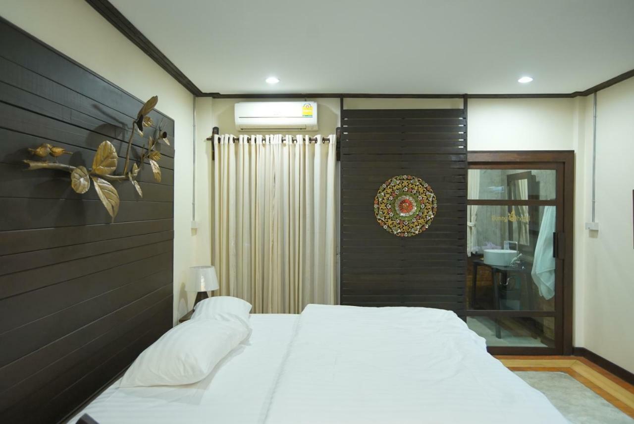 Sunny V Hotel Chiang Mai Exterior foto
