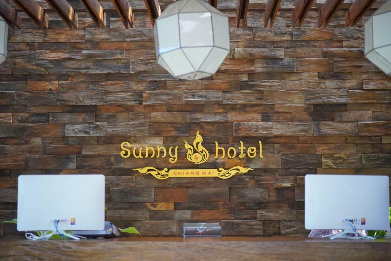 Sunny V Hotel Chiang Mai Exterior foto